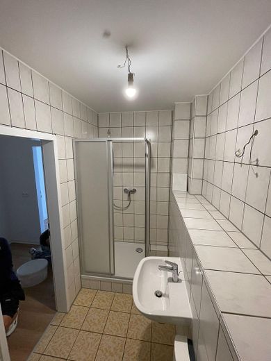 Bad mit Dusche