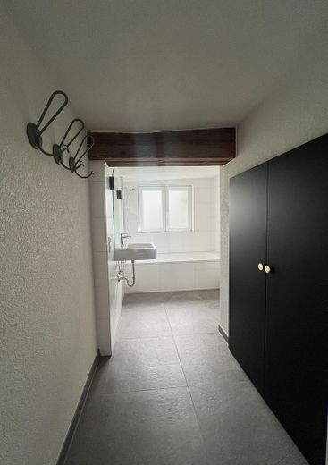 WG-Zimmer zum Wintersemester 2026/27 nähe Uni-Hohenheim – Bad 01