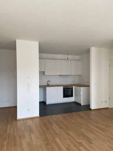 Barrierefreies Zuhause mit 3,5 Zimmern in Berlin zentral gelegen – Küche