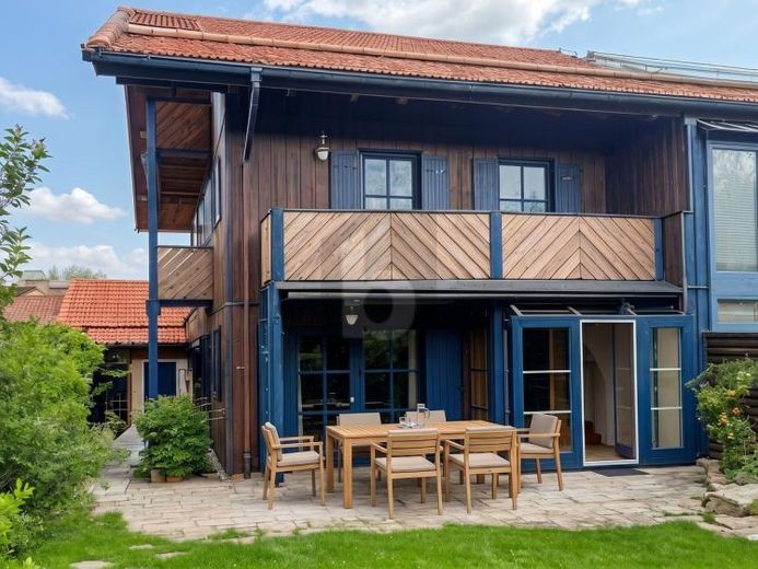 LEBENSRAUM MIT CHARME UND WOHLFÜHLFAKTOR – Foto 1