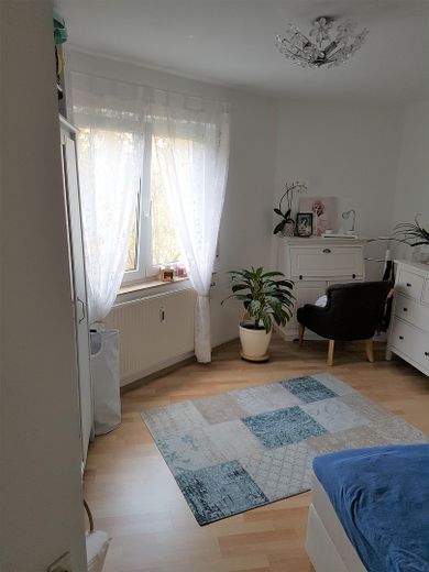 Wolne mieszkanie 2-pokojowe w centralnej lokalizacji Villingen – Schlafzimmer