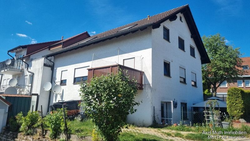Südansicht mit Balkon