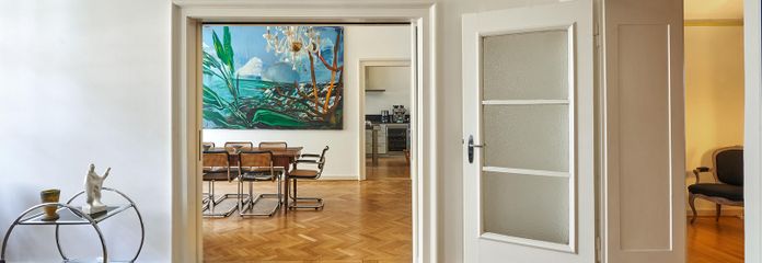 Eleganter Altbau in ruhiger Rheinlage