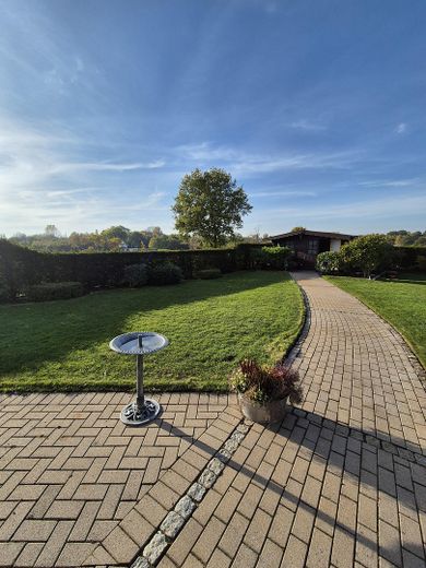 Mansarddachhaus mit Einliegerbereich zum Kauf – Der Garten