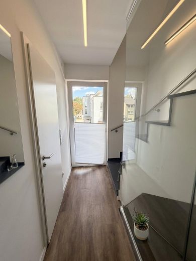 2023 yapımı dubleks · bağımsız ev girişi · balkon · 3 oda · mobilyalı mümkün – Fotoğraf 13