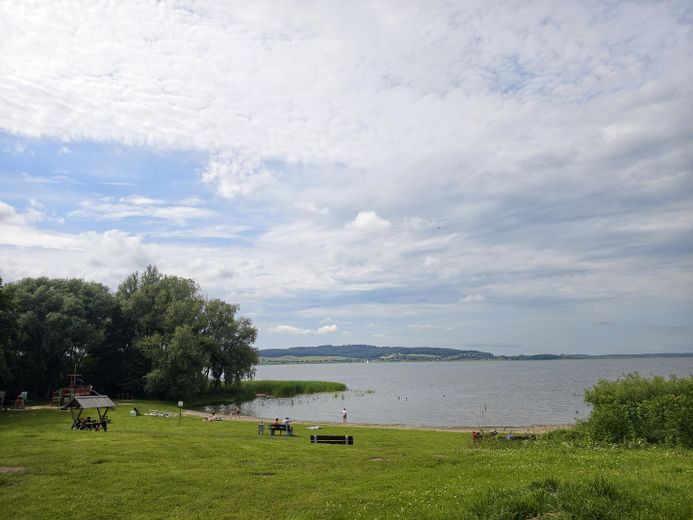 Effizienzhaus A am Kummerower See – Wärmepumpe, PV, Pool, Sauna & nah zum Hafen – Naturbadestrand Kummerow