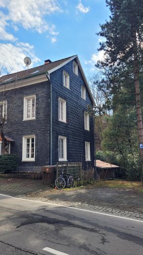 Орендна квартира E01, Hunstiger Str. 57, 51645 Gummersbach-Hunstig – Außenansicht Seite