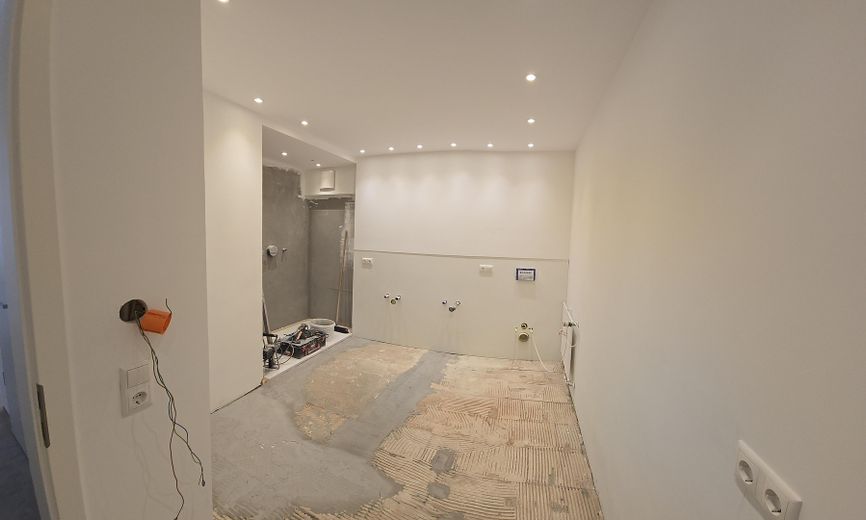 Neu umgebaute Traumwohnung in zentraler Lage von Memmingen – Bad