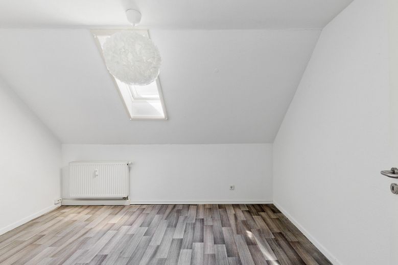 Appartamento ben tenuto di 2 locali con cucina componibile in posizione centrale a Idstein – Foto 12