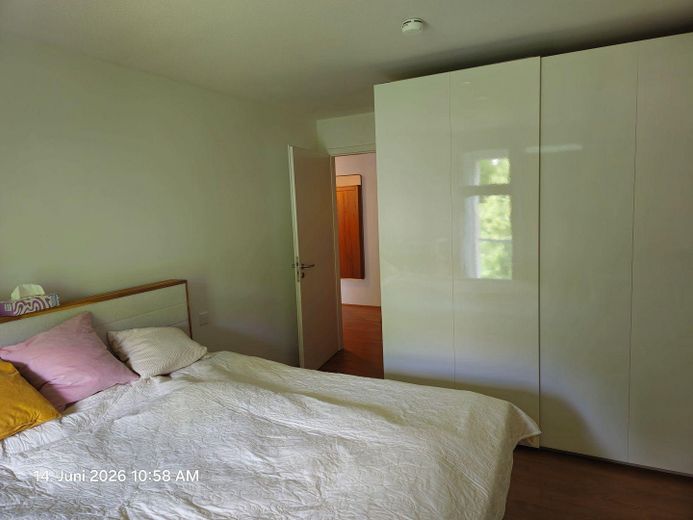 Schlafzimmer vom Fenster