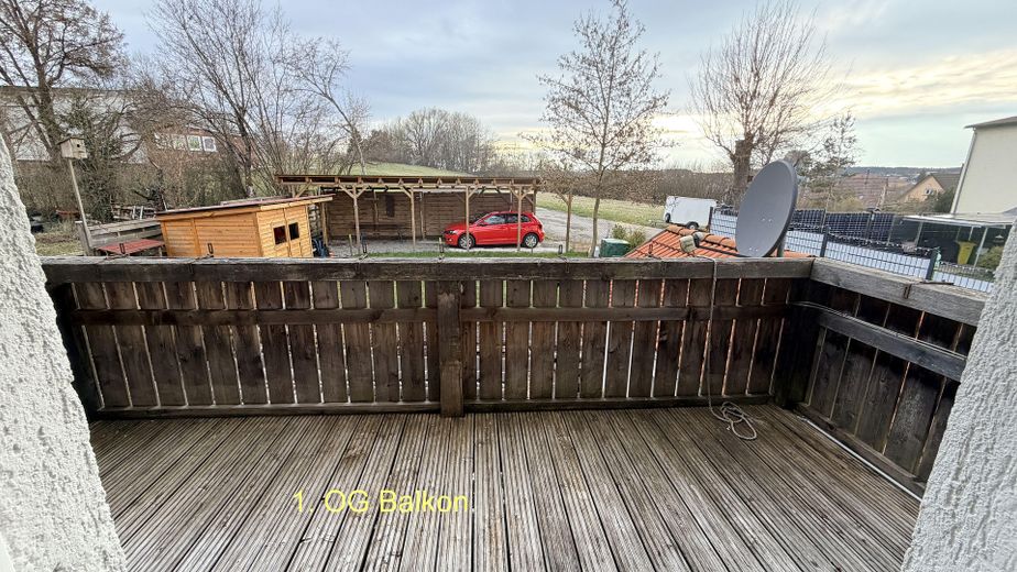 Ampia casa familiare con giardino, 8 locali e tre livelli abitativi in posizione tranquilla - Vendita privata – Foto 15