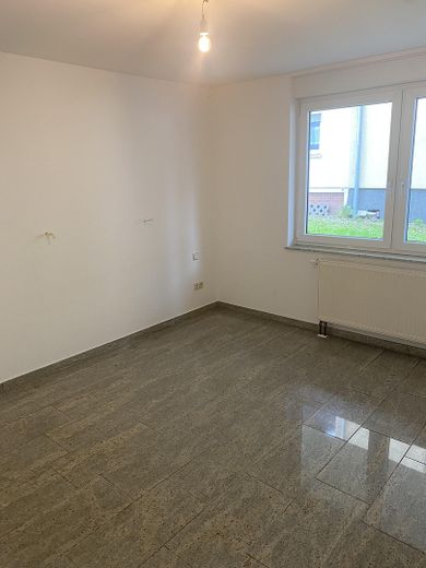Exclusivo piso de 2 habitaciones para amantes del jardín – Foto 26