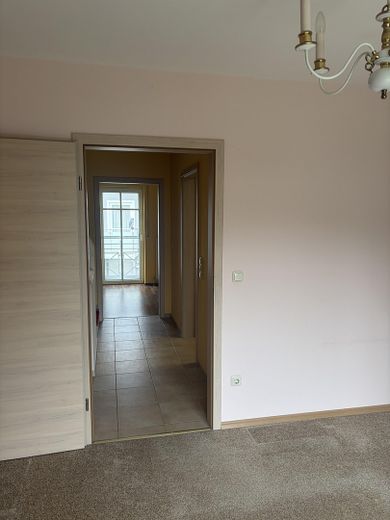 Ready to move in - familienfreundliches  Reihenmittelhaus mit angelegtem Garten, modernisiert – Photo 13