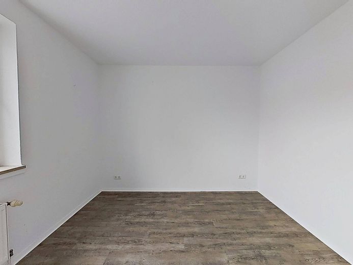 Goldener Herbst mit einer gesparten Kaltmiete: Gemütliche 2-Zimmer-Wohnung mit Pantryküche – Ansicht I: Schlafzimmer