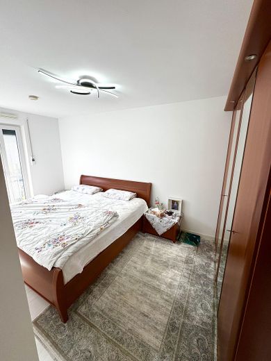 Casa familiare di 6 locali con cucina moderna – nessuna commissione d'agenzia – Foto 13