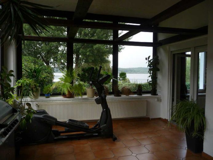 Haus am See und Baugrundstück am See in bester Wohnlage in 1.Seereihe,Seeblick,Villa am See,Kamin – फोटो 17