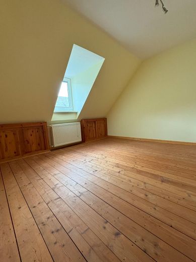 Zimmer 6 Whg 2 DG