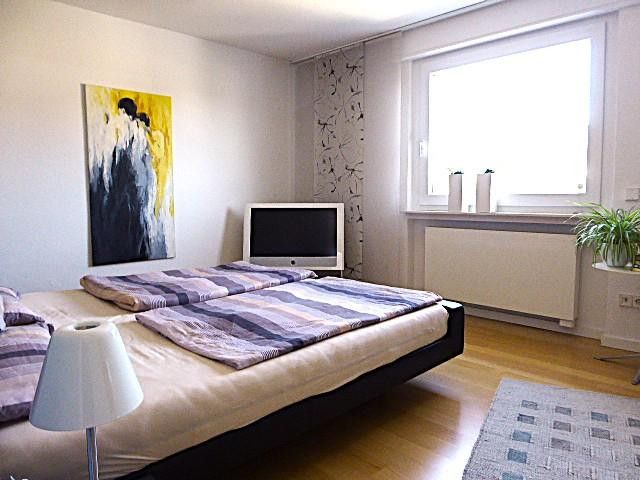 Skrajny dom szeregowy w architekturze split-level, wszystko oprócz zwyczajności! – Schlafbereich