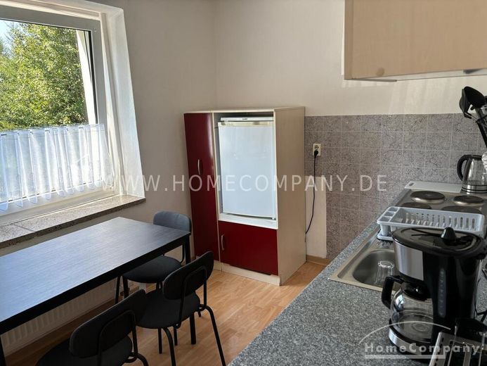 26722 HomeCompany सुसज्जित/Furnished कमरा 3-व्यक्ति साझा अपार्टमेंट में, Bad Elster में Medfachschule के पास – 42121c756cc348e07279ca9779414737ba14301a.jpg