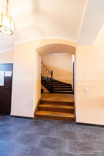 Exklusive, voll möblierte 2-Zimmer-Wohnung in begehrter Lage von Haidhausen – 1a0e402b58fe2b84f62569cd0431edfe328a1f9d.jpg