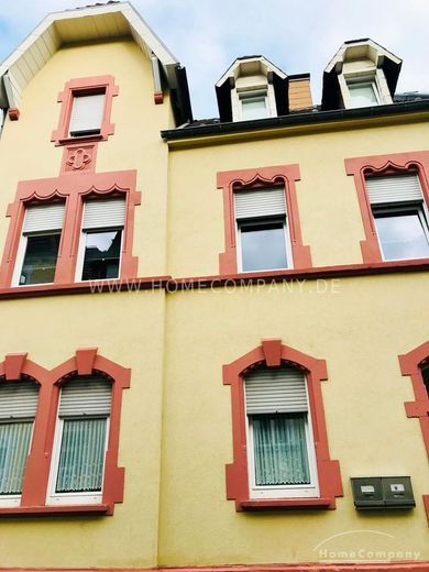 आधुनिक रूप से सुसज्जित अपार्टमेंट Alt-Saarbrücken में – 86cb678b45d0ba5fc60644957b2ea6a3c92b2451.jpg