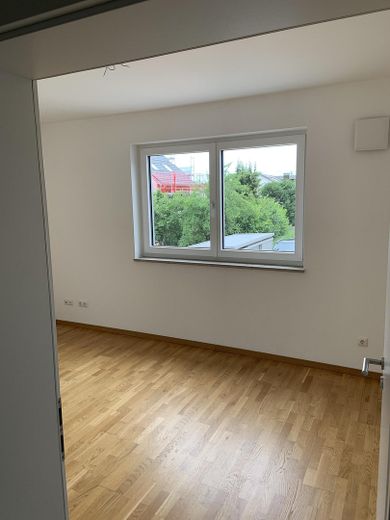 Zimmer / Schlafzimmer II