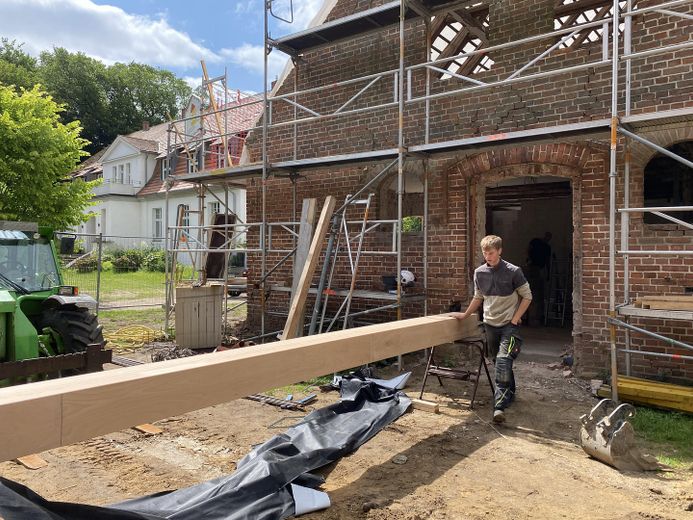 Vakantiewoningen in het historische koetshuis – historisches Kutscherhaus