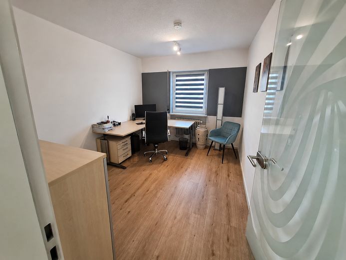 Großzügige 4-Zimmer-Wohnung in Rosenheim mit 2 Bädern & 2 Balkonen – Schlafzimmer 3