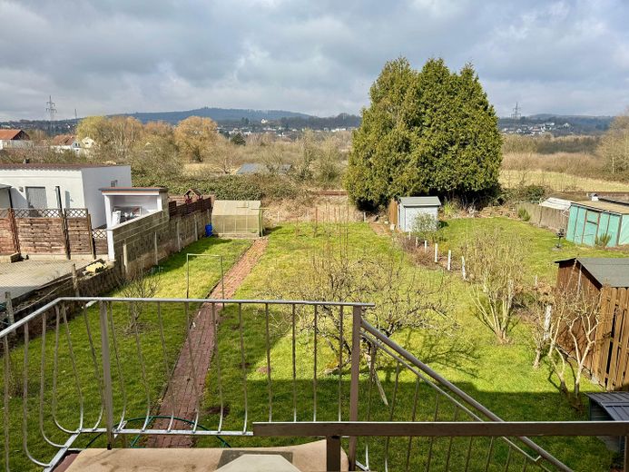 Sicht Balkon in Garten