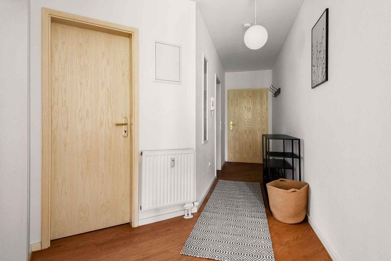 Wunderschöne ZZKBB Wohnung in bester Lage – Flur