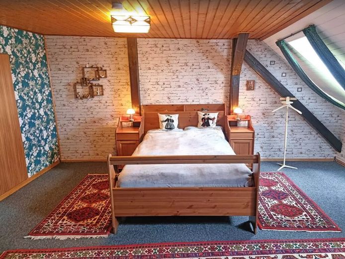 Stadthaus mit drei Ferienwohnung oder Monteuswohnung – Whg. 3 - Schlafzimmer