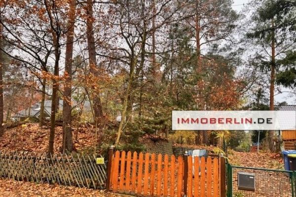 IMMOBERLIN.DE - Şehir sınırına yakın, birinci sınıf güneybatı yönelimli, pastoral yapı arsası