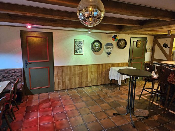 Kellerbar