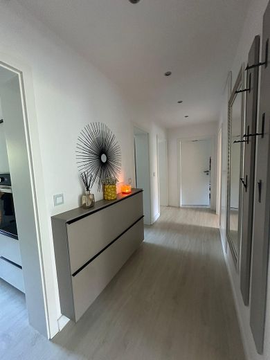 En iyi konumda aydınlık 4 odalı daire – Fotoğraf 25