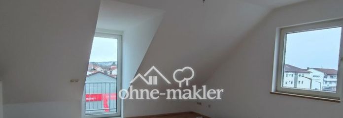 Well-laid-out 3-room attic apartment with balcony, centrally located in Schwandorf