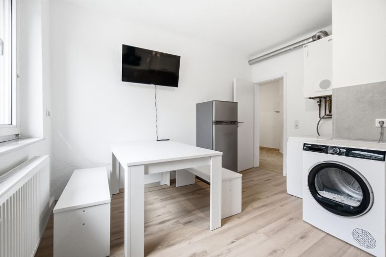 Atractiva inversión de capital con 6 unidades, balcones y potencial de desarrollo – Foto 16