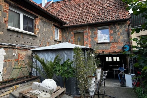*** Szybko: Dom wymagający renowacji pilnie szuka kupca!