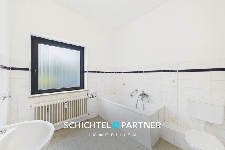 Bürgerpark | Uffici e superfici di magazzino inondate di luce a Schwachhausen – S&amp;P | Badezimmer