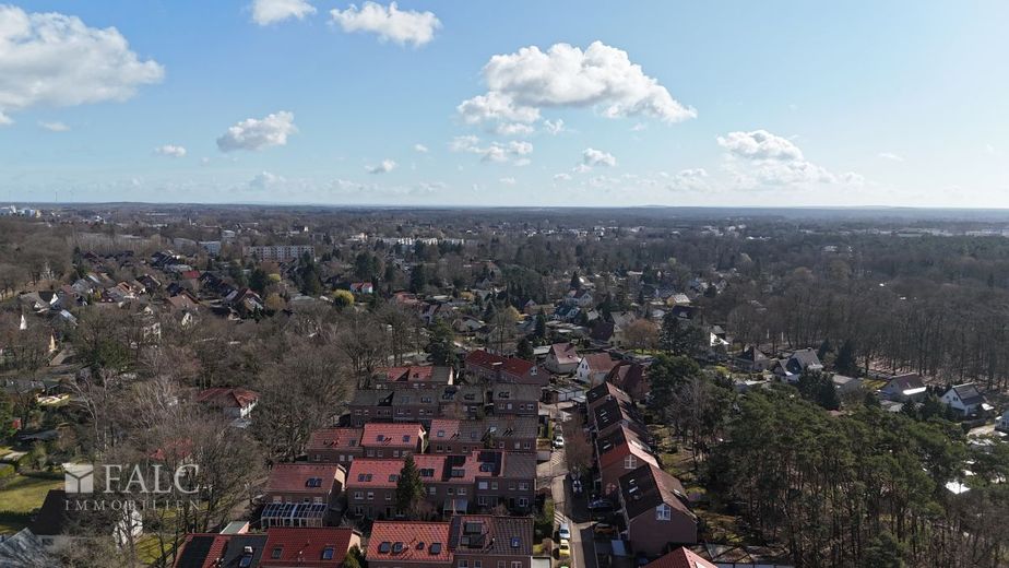 *Reserv.* BEZUGSFREI! Happy (Reihen-)End Haus - FALC Immobilien – Umgebung