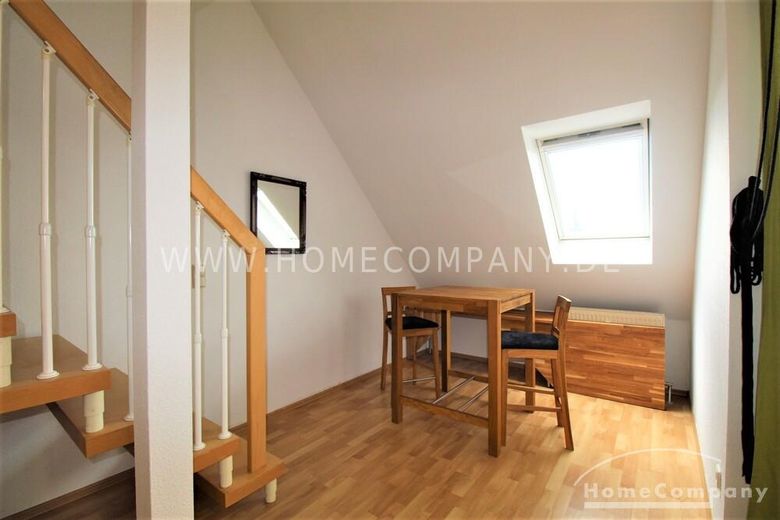 22592 HomeCompany Dresden Möbliert/Furnished Maisonette-Apartment mit Dachterrasse in Dresden-Seidnitz max. 3 Personen – d18f0e2c402a60aab656234f23f2fe2925b22cf8.jpg