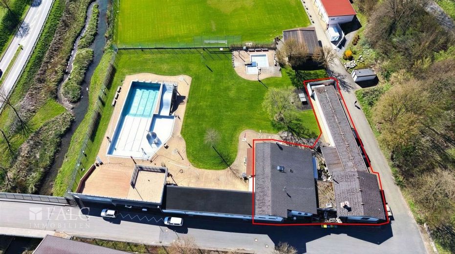 Jetzt zuschlagen! Saisonstarkes Restaurant mit Laufkundschaft! Direkt am Freibad - FALC Immobilien – Ihr neues Objekt!