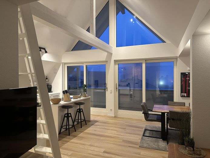 sanierte Wohnung mit Schloßblick – Foto 3
