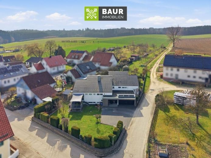 360° | Außergewöhnliches Architektenhaus mit attraktiver passiver Einnahmequelle – Foto 1