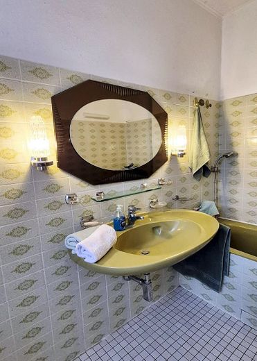 GROßES GRUNDSTÜCK MIT EINFAMILIENHAUS -RUDOW -BLUMENVIERTEL- PROVISIONSFREI -BEZUGSFREI – Foto 6