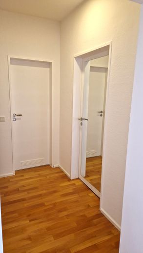 Flur vom Wohnzimmer aus