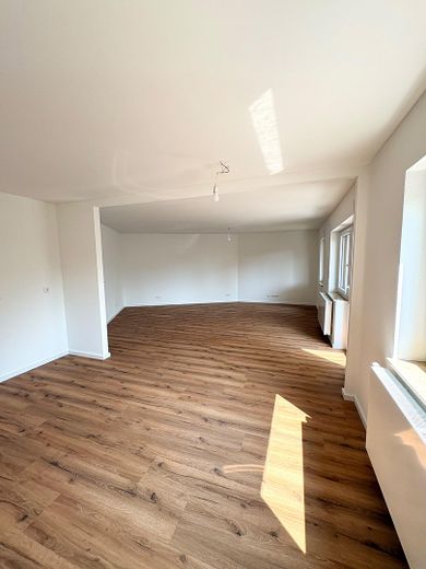 Neubaugefühl statt Neubaupreis - moderne 3,5-Zimmer-Wohnung mit Balkon in Kirchheim u. Teck – Foto 3