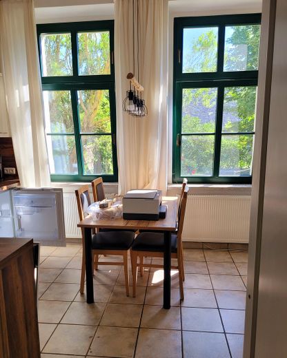 ETW, App., LOFTS, Ateliers zw. Rostock & Müritz (Wohnen in histor. Ambiente / im Eigentum)! – FeWo mit Blick i.d. Innenhof