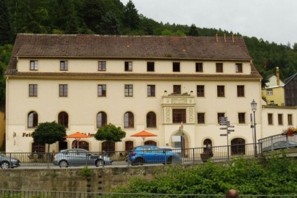 Locales comerciales en Königstein/Sächsische Schweiz