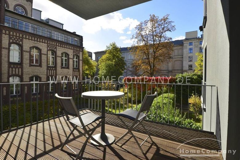 Wunderschöne 2-Zimmer Wohnung Berlin Mitte, Toplage, möbliert – dcc126a554ef834458680d7b9b69d9ec4433124d.jpg