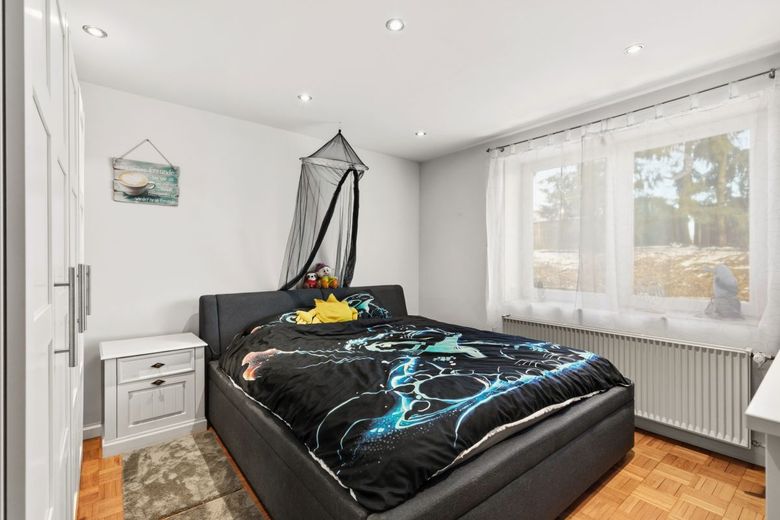 Ein Zuhause zum Ankommen und Wohlfühlen - Mit Gartenparadies und Pool – Zimmer 1